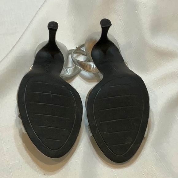Naturalizer, strappy silver heels size 6.5M - Picture 3 of 4